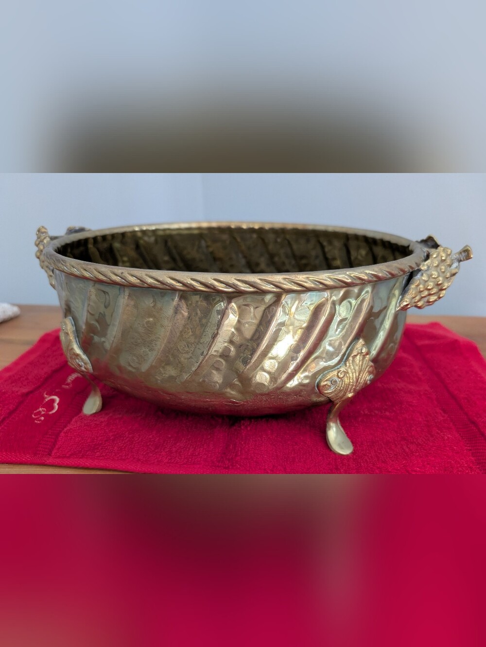 Vintage Decorative Hammered Brass Footed Bowl with Rope Edge